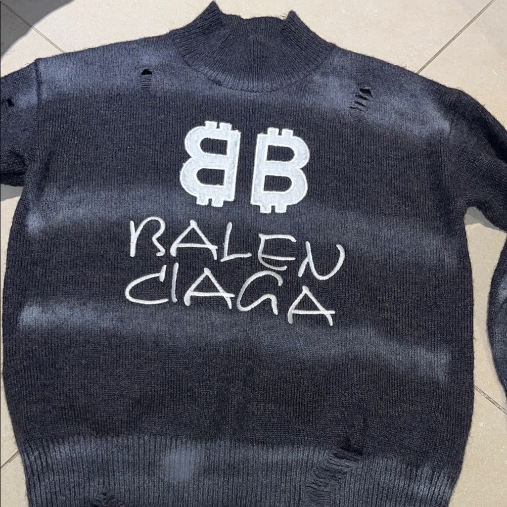 Balenciaga Unifit Stressed Sweater - Unisex - Men’s Size Xs - Women’s Large